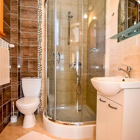 B&B U Gronikowskich 자코파네