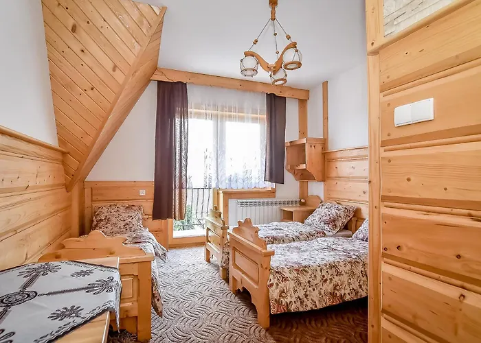 לינה וארוחת בוקר U Gronikowskich