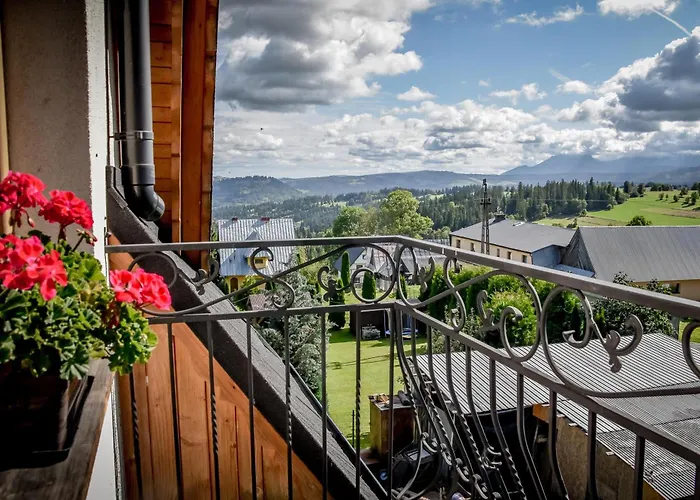 לינה וארוחת בוקר U Gronikowskich