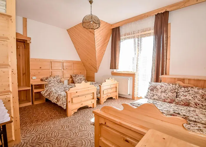 U Gronikowskich לינה וארוחת בוקר זקופאנה