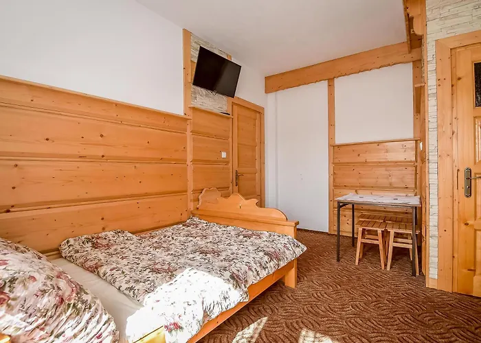 U Gronikowskich 3* זקופאנה