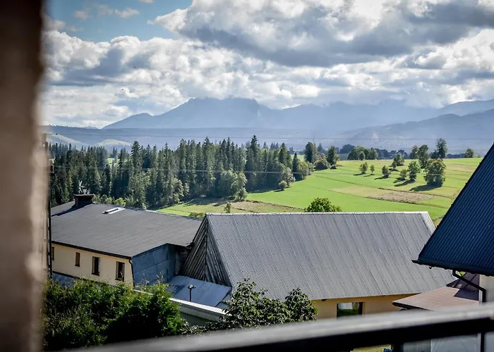 לינה וארוחת בוקר U Gronikowskich